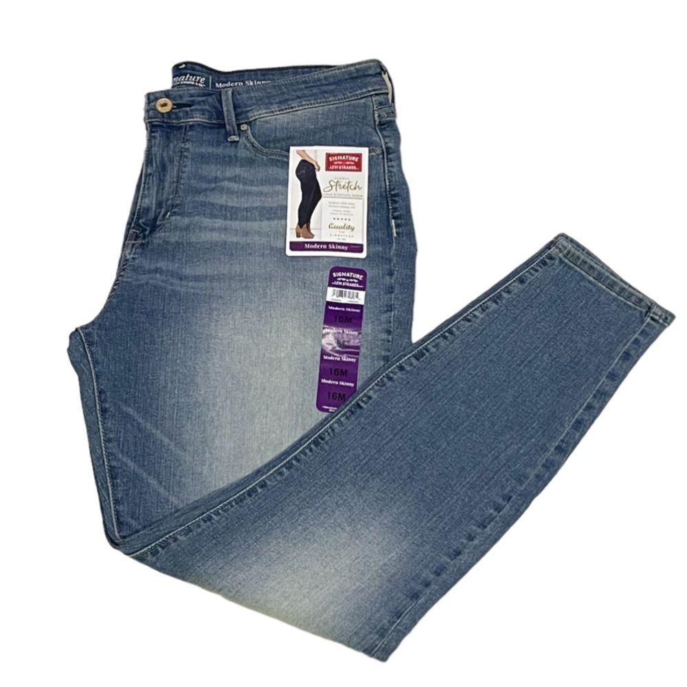 NWT Levi’s Signature Women’s Modern Skinny Jeans 16